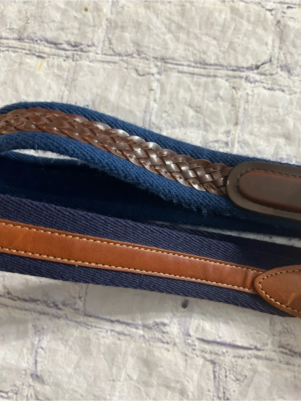 ROUNDTREE & YORK NAVY/BROWN BRASS BUCKLE AND NAVY WITH BROWN BRAIDED MEN BELTS